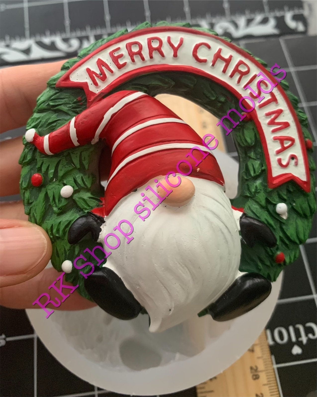 Gnome Christmas wreath silicone mold