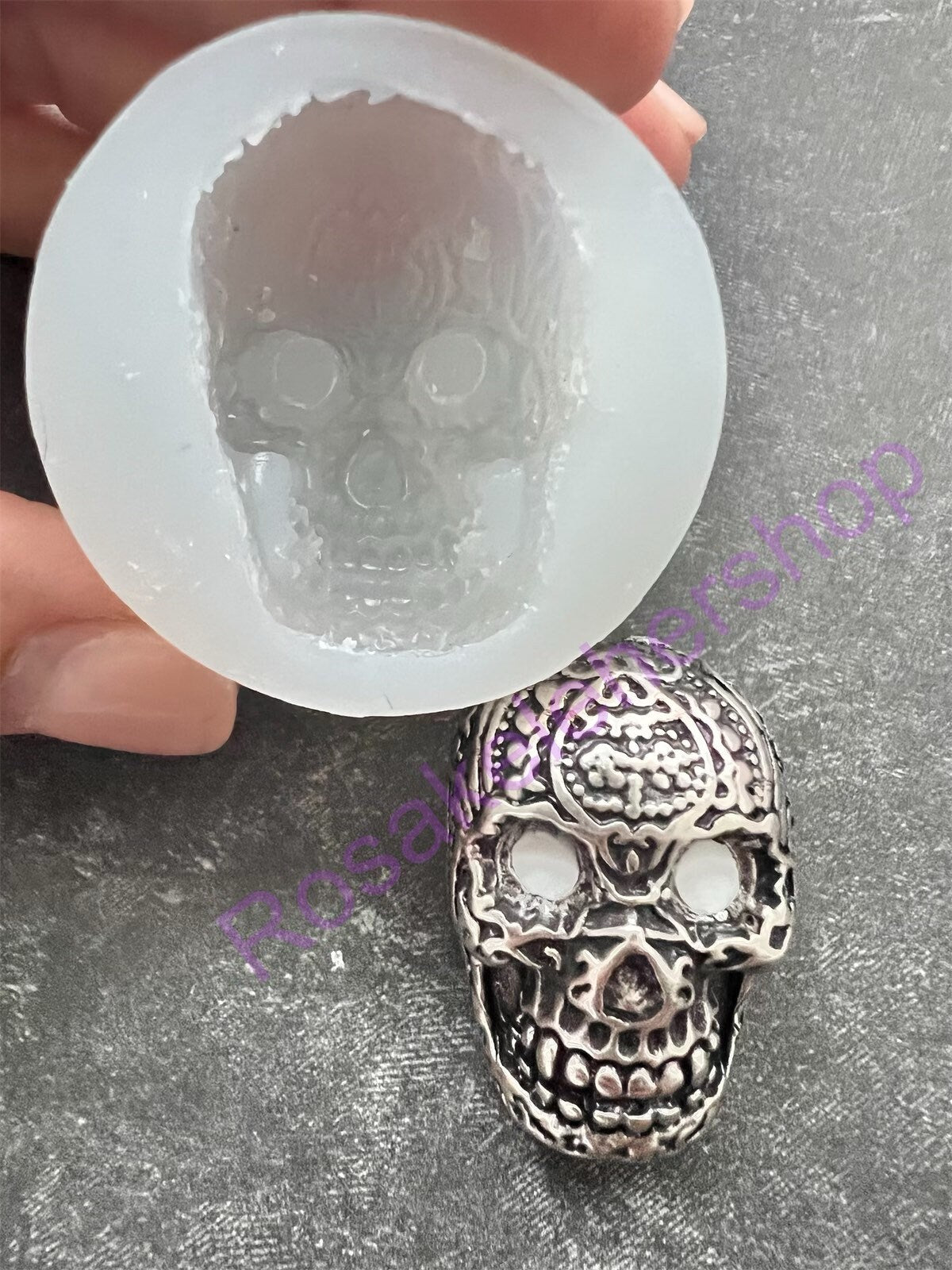 3D Skull Halloween silicone mold for crafts