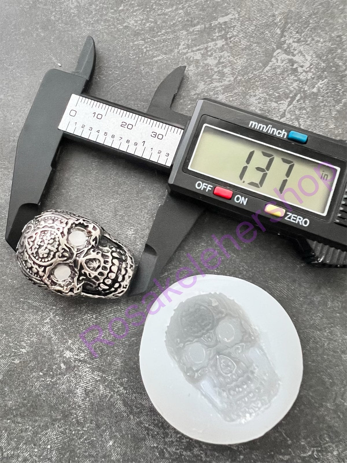 3D Skull Halloween silicone mold for crafts